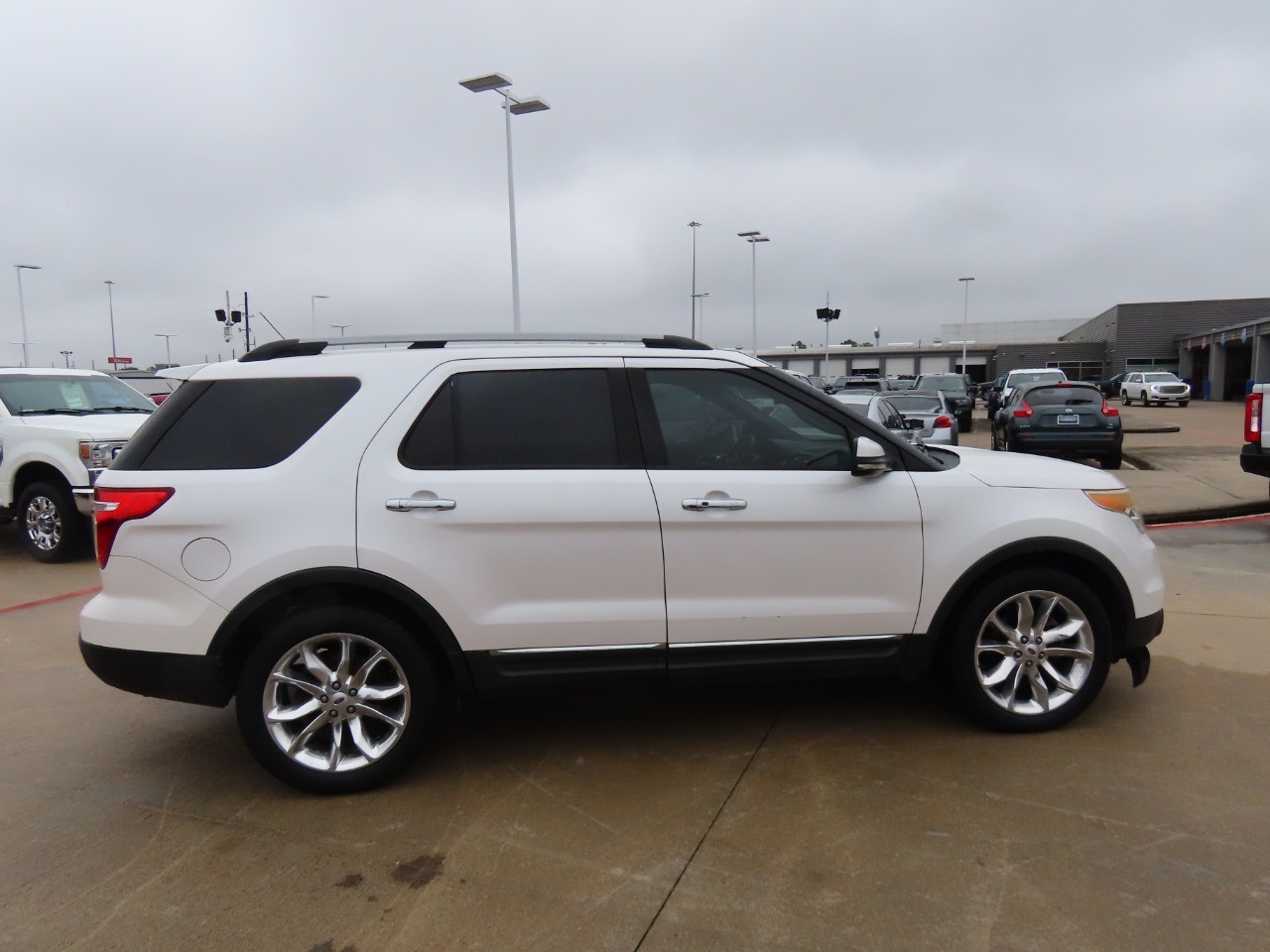 used 2013 Ford Explorer car, priced at $5,999