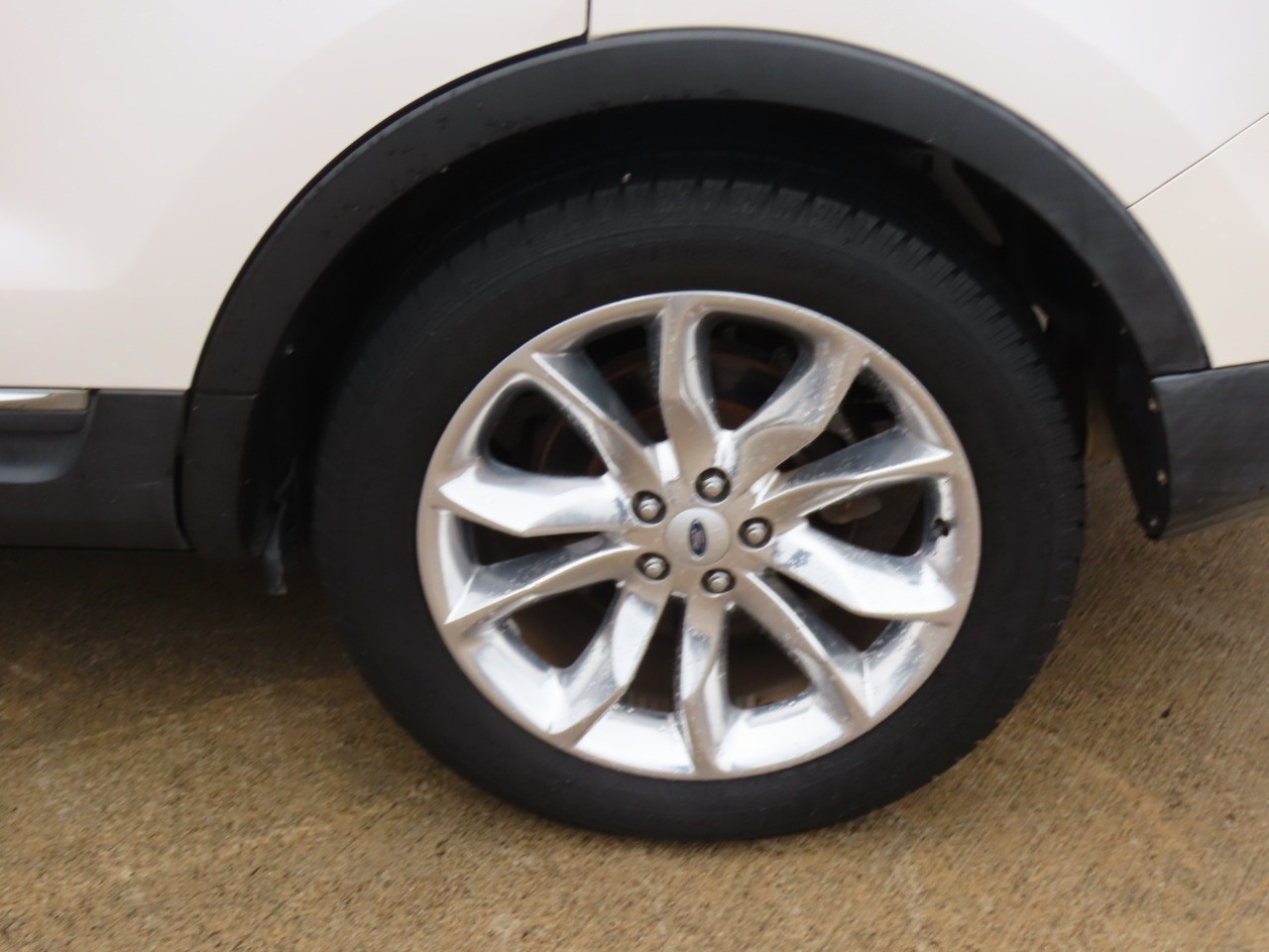 used 2013 Ford Explorer car, priced at $5,999