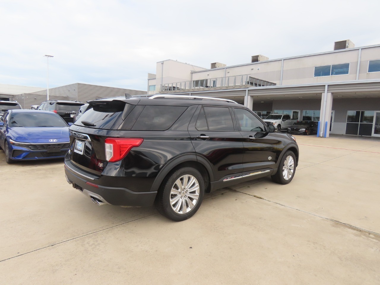 2022 Ford Explorer King Ranch - 10