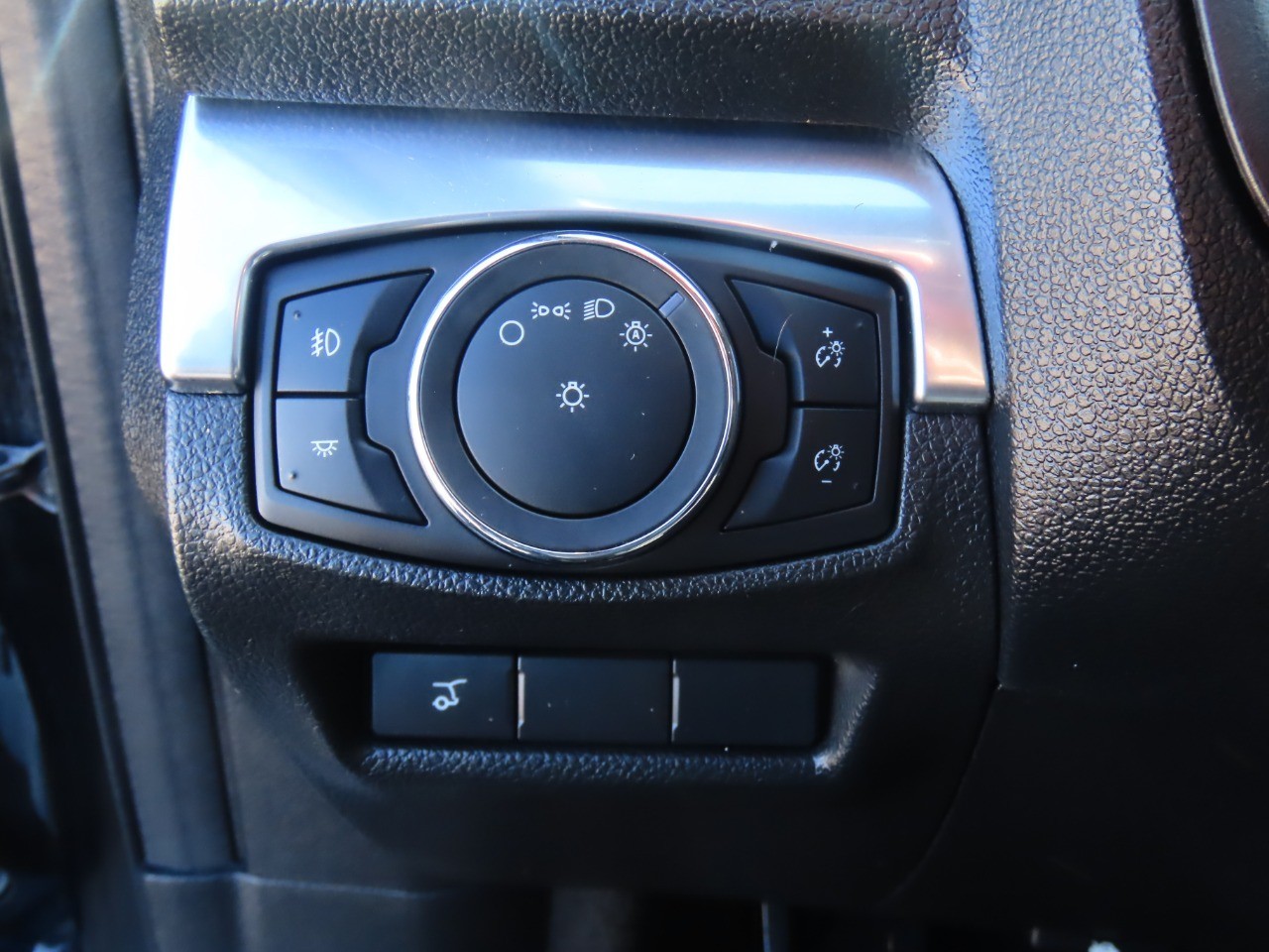 used 2017 Ford Explorer car