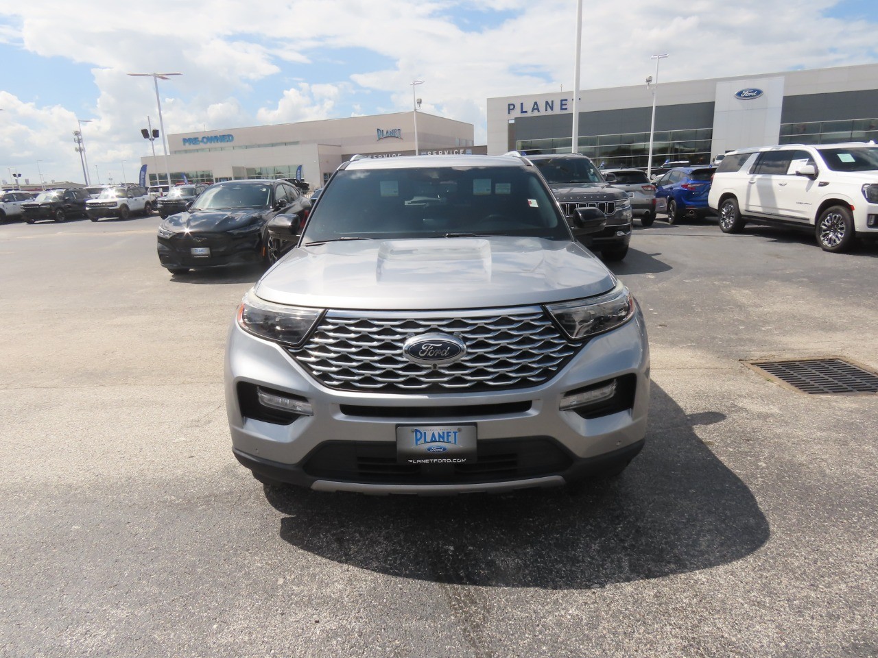 2020 Ford Explorer Platinum - 4