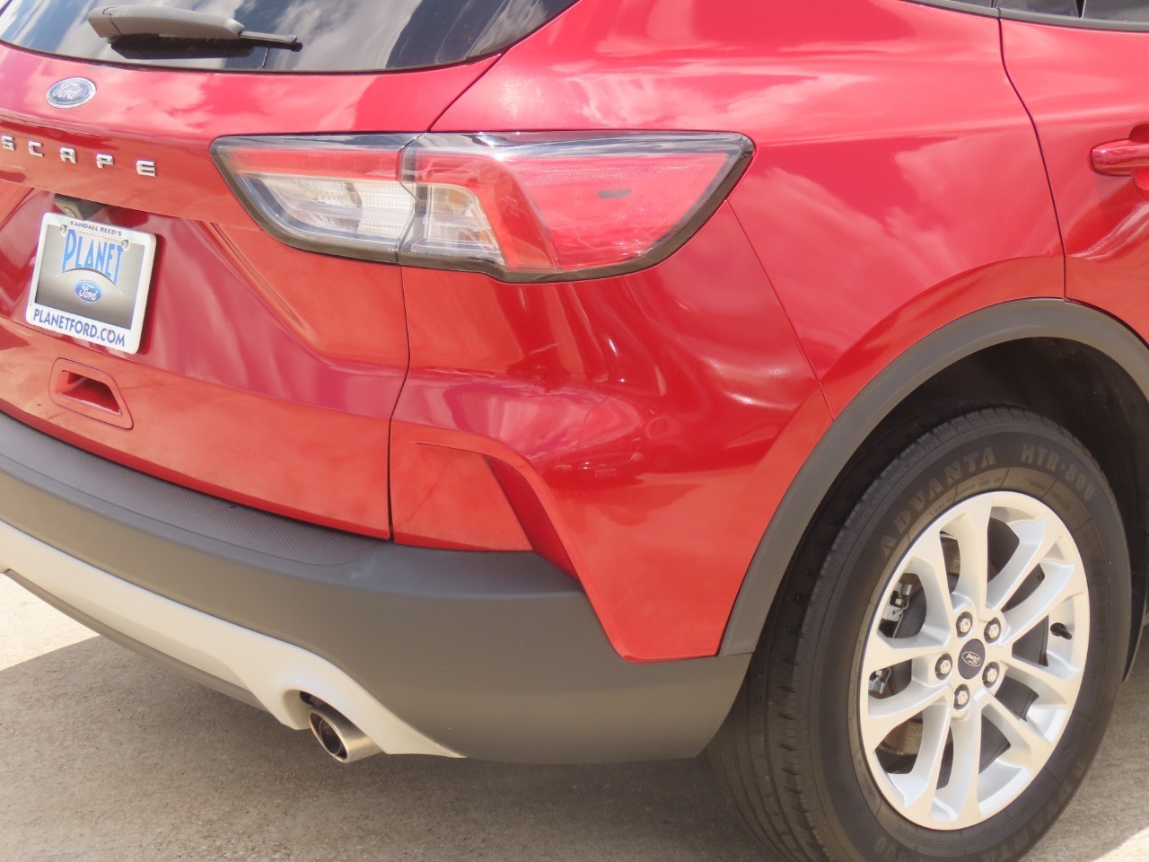 2021 Ford Escape SE Rapid Red Metallic Tinted Clearcoat at Planet Ford