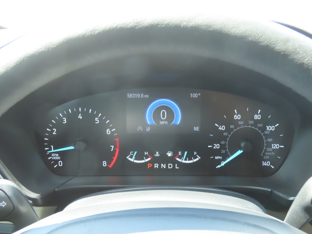 2020 Ford Escape photo 29 of 33