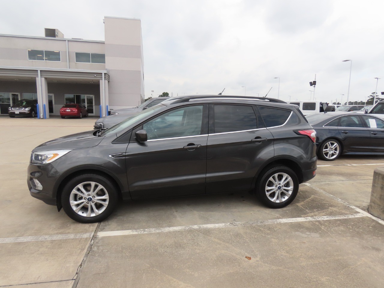 2018 Ford Escape SEL - 6