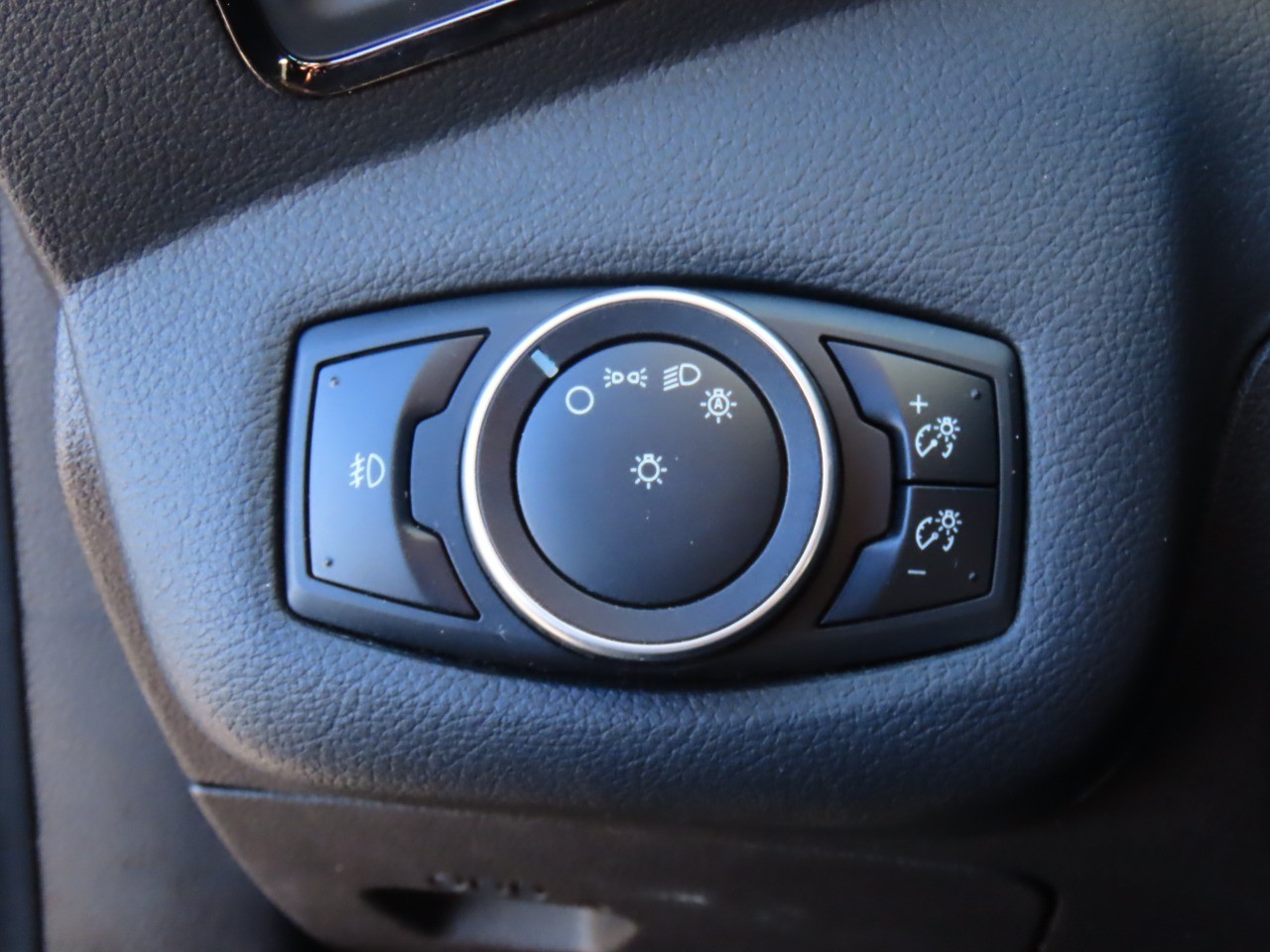 used 2015 Ford Escape car