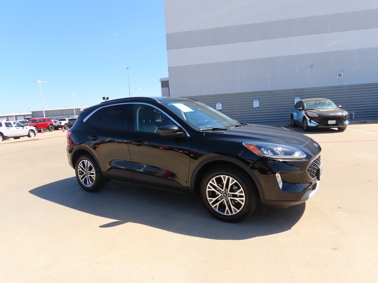 used 2022 Ford Escape car, priced at $24,999