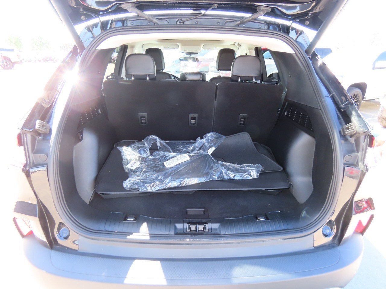 used 2022 Ford Escape car, priced at $24,999