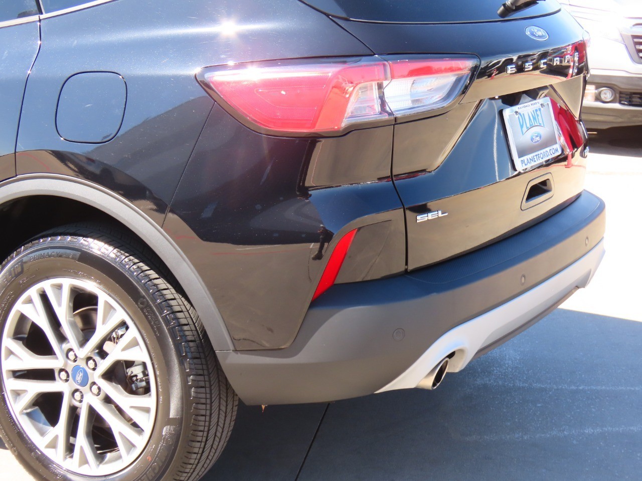 used 2022 Ford Escape car, priced at $24,999