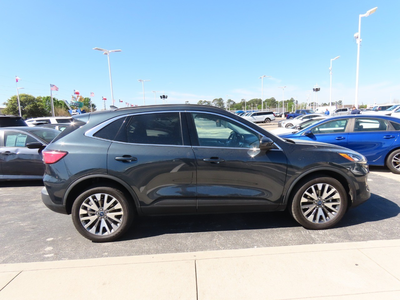 used 2022 Ford Escape car, priced at $21,999