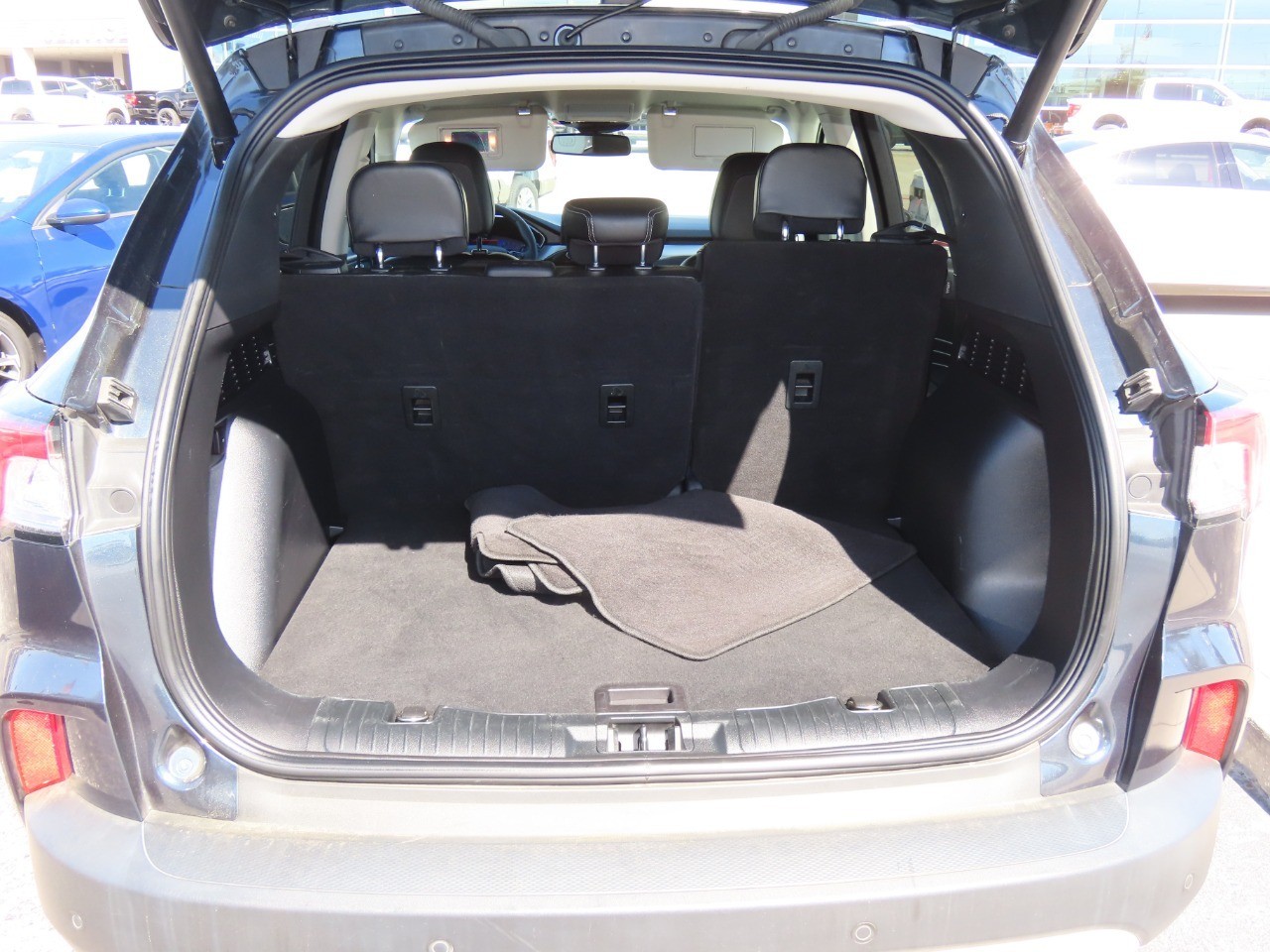 used 2022 Ford Escape car, priced at $21,999