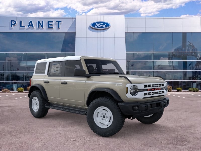 2026 Ford Bronco photo 9 of 27