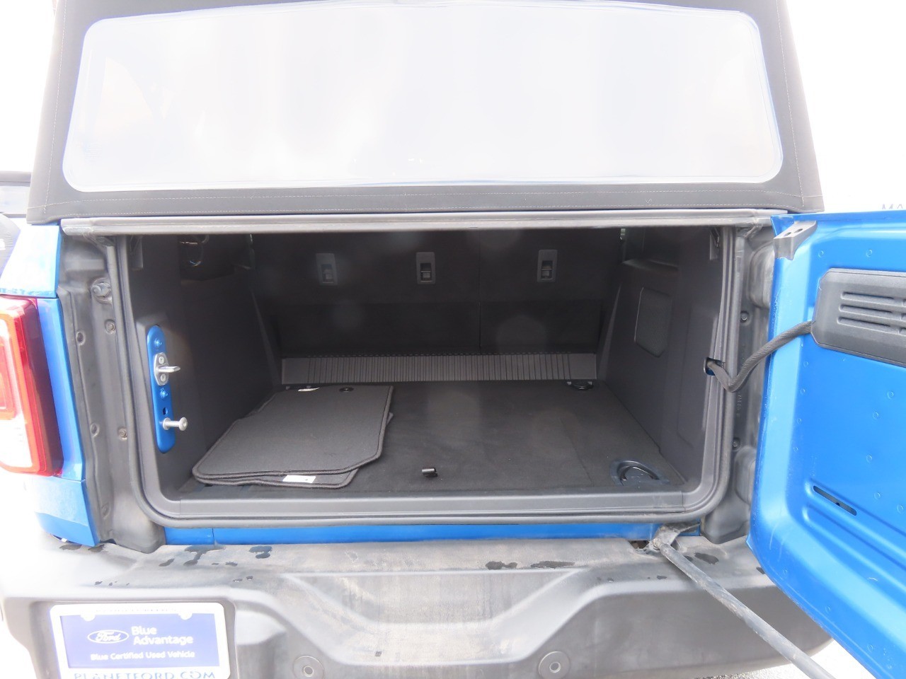 2023 Ford Bronco Big Bend Velocity Blue Metallic at Planet Ford