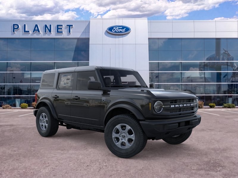 2026 Ford Bronco Big Bend Shadow Black at Planet Ford