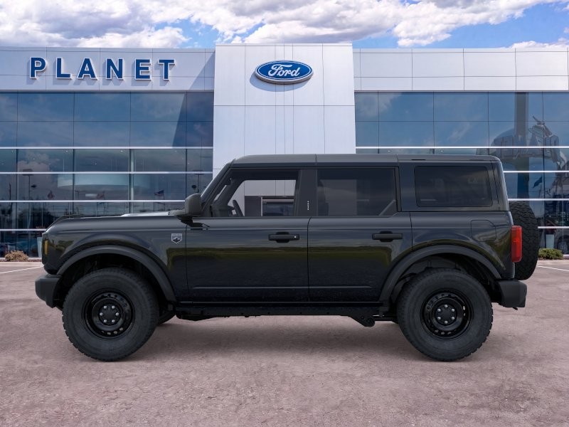 2026 Ford Bronco Big Bend Shadow Black at Planet Ford