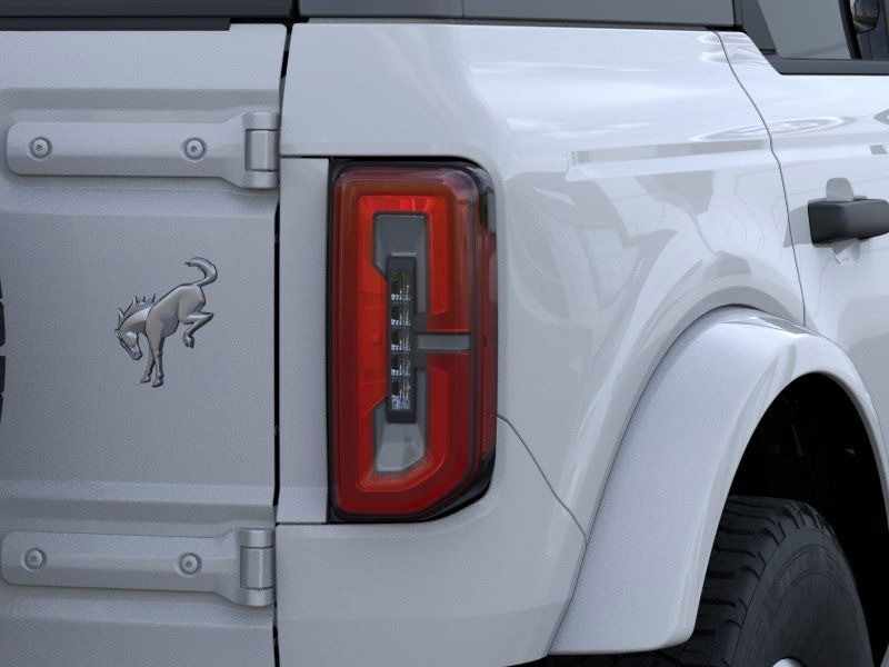 2026 Ford Bronco Outer Banks Oxford White at Planet Ford