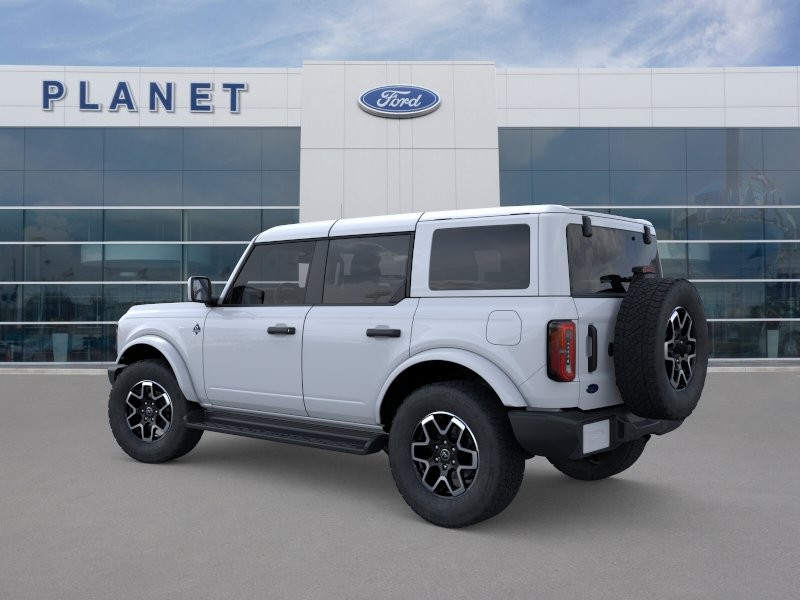 2026 Ford Bronco Outer Banks - 4