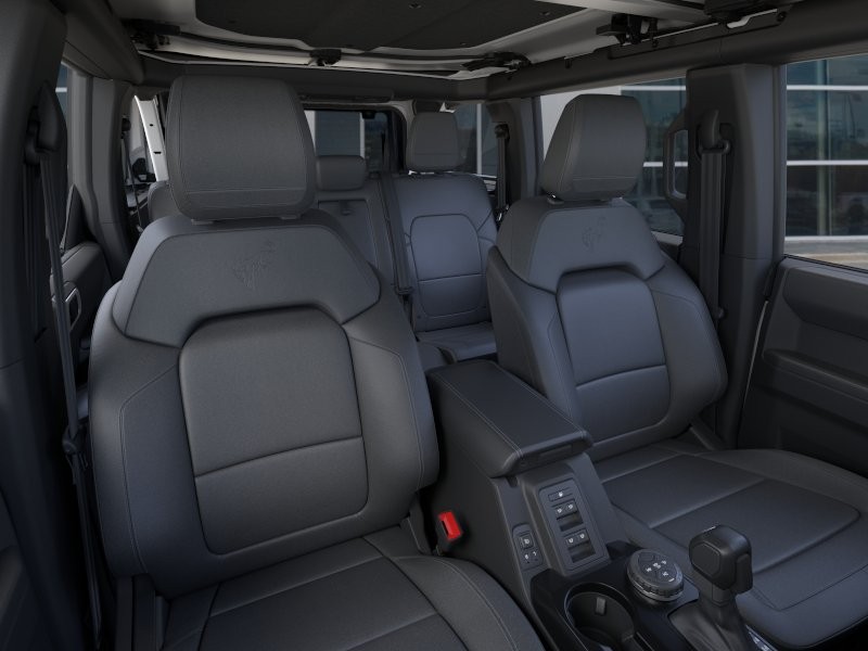 2026 Ford Bronco Outer Banks - 11