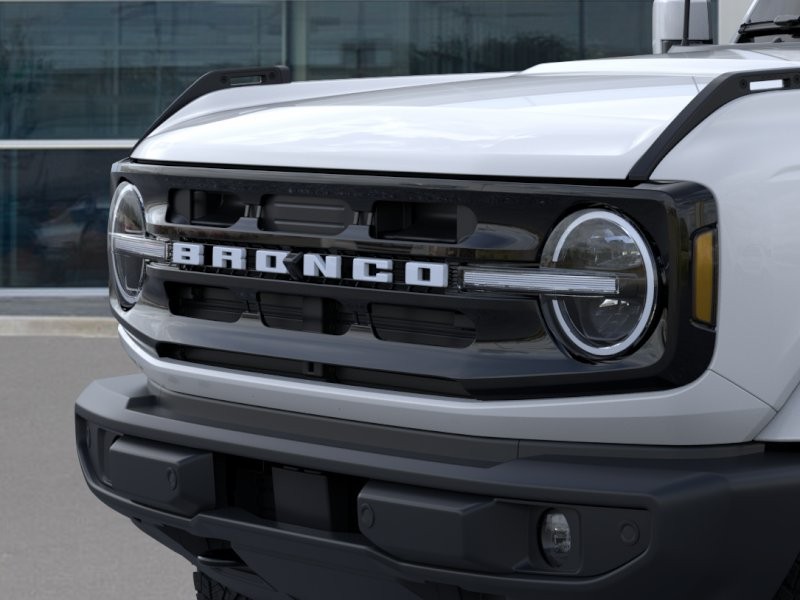 2026 Ford Bronco Outer Banks Oxford White at Planet Ford