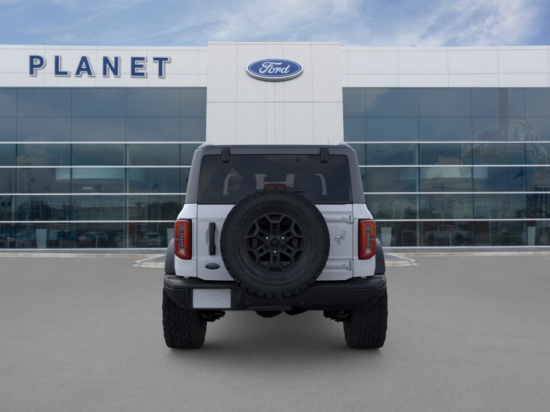 2026 Ford Bronco Badlands Oxford White at Planet Ford