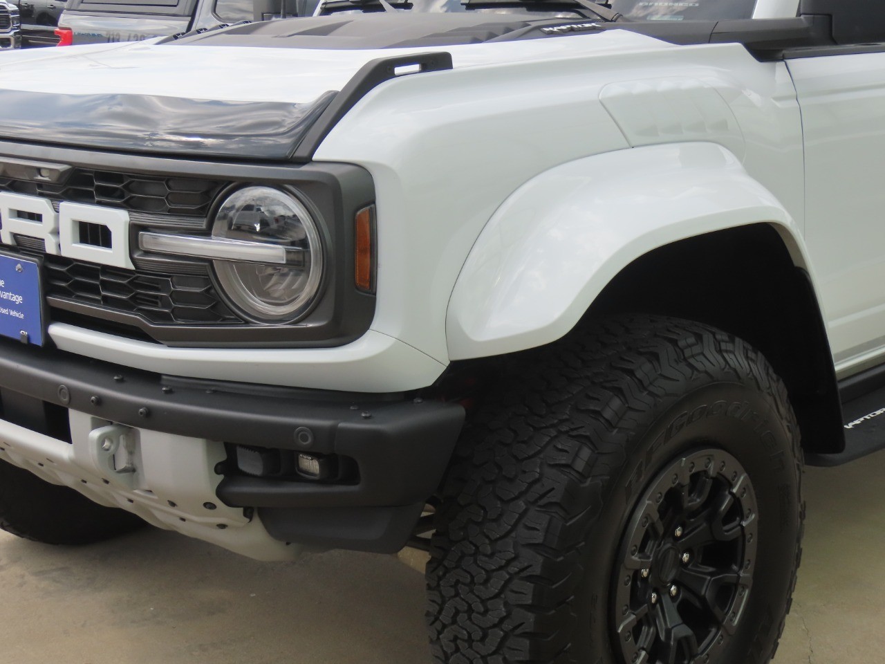 2024 Ford Bronco photo 3 of 30