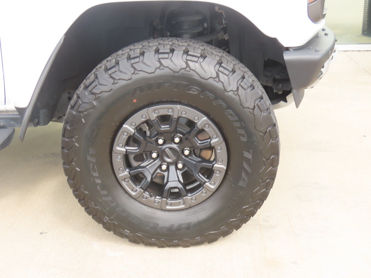 2024 Ford Bronco photo 7 of 30