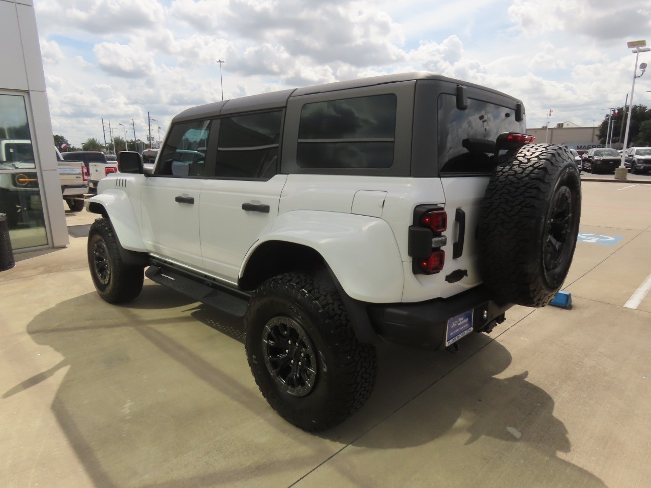 2024 Ford Bronco photo 14 of 30