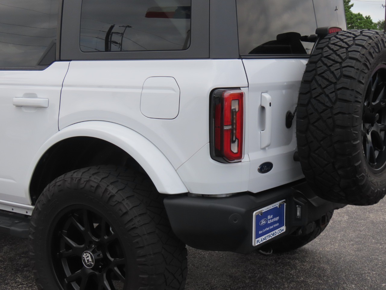 2023 Ford Bronco Big Bend Oxford White at Planet Ford