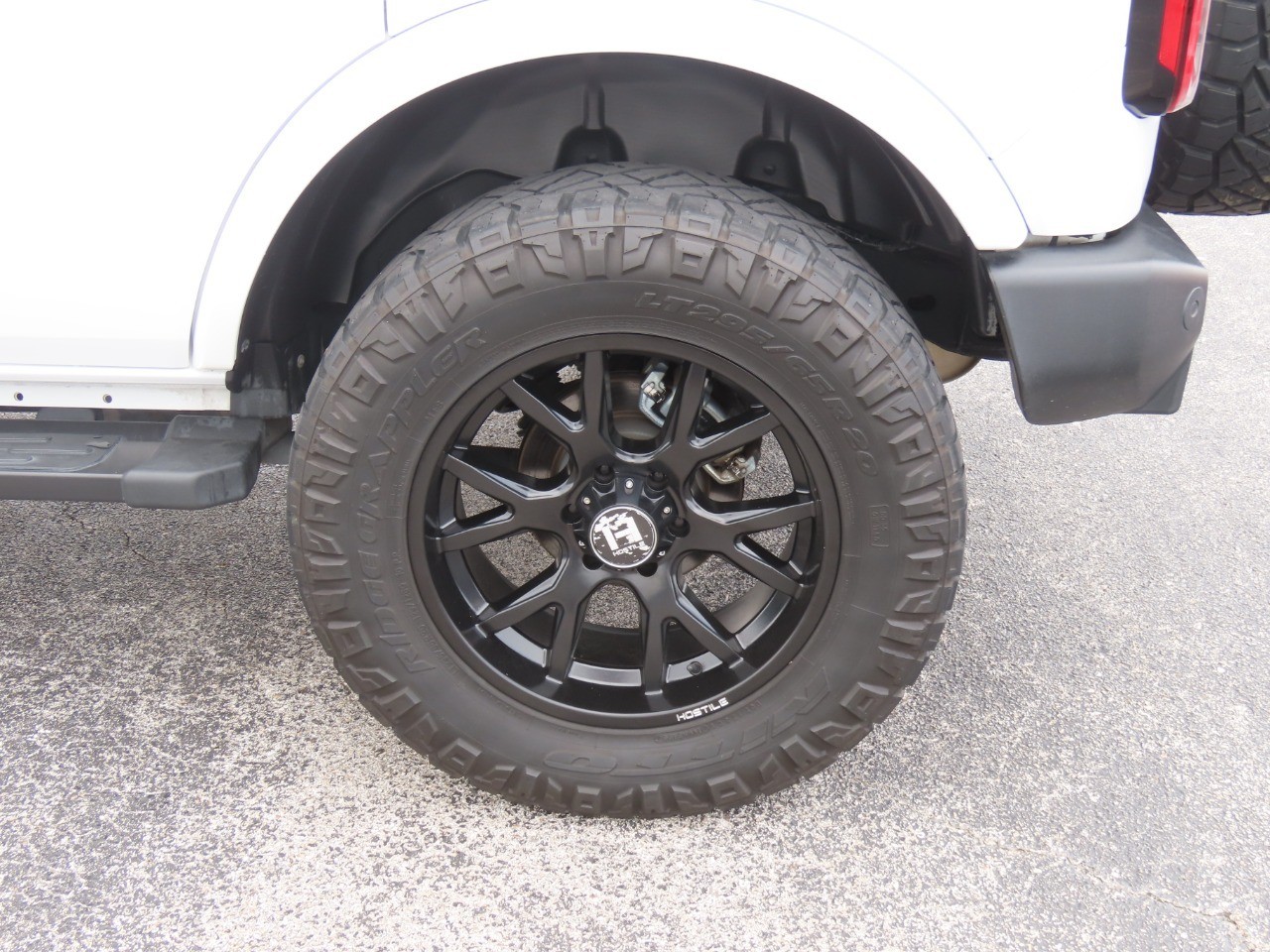 2023 Ford Bronco Big Bend Oxford White at Planet Ford