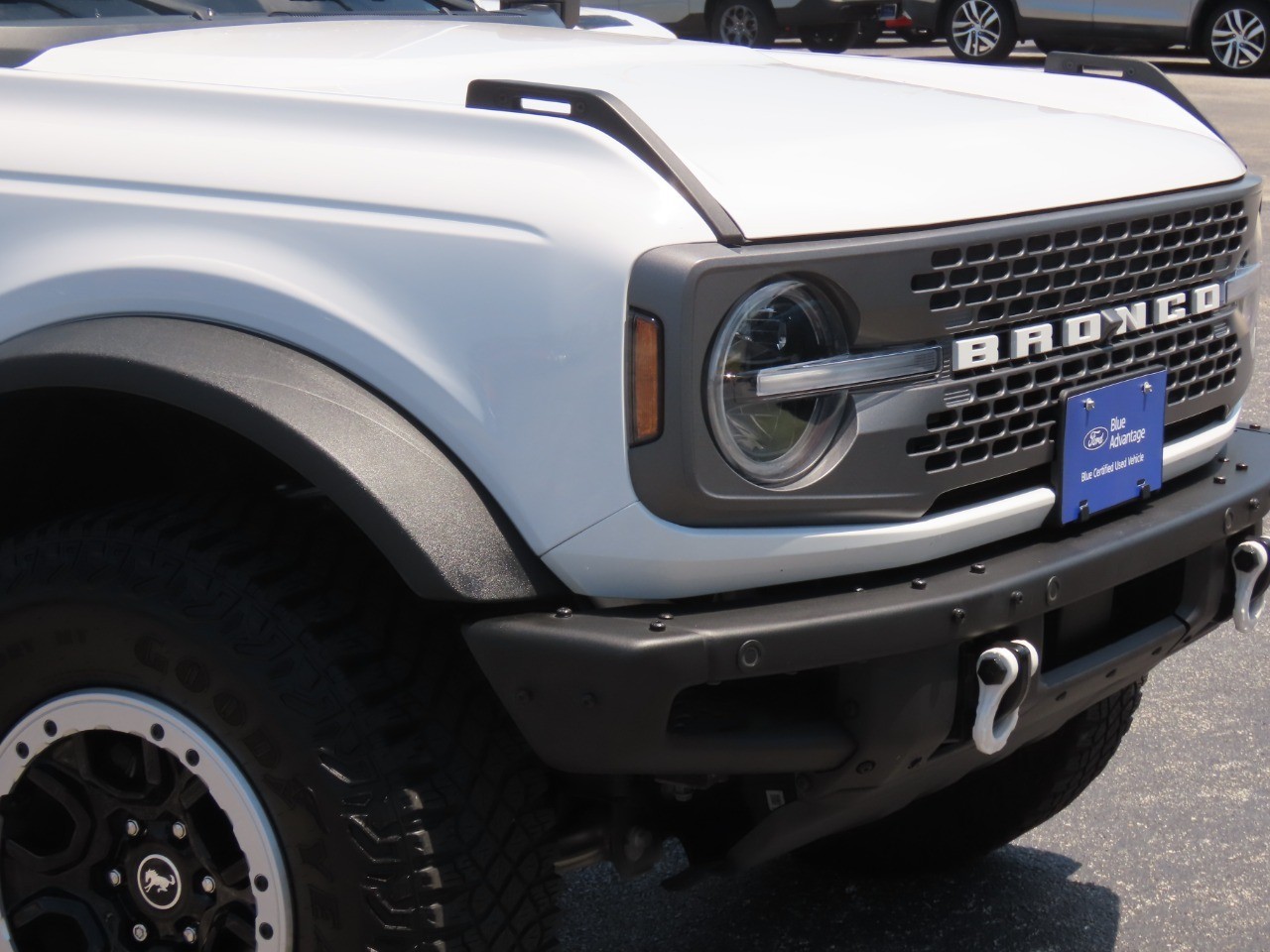 2023 Ford Bronco Badlands Oxford White at Planet Ford