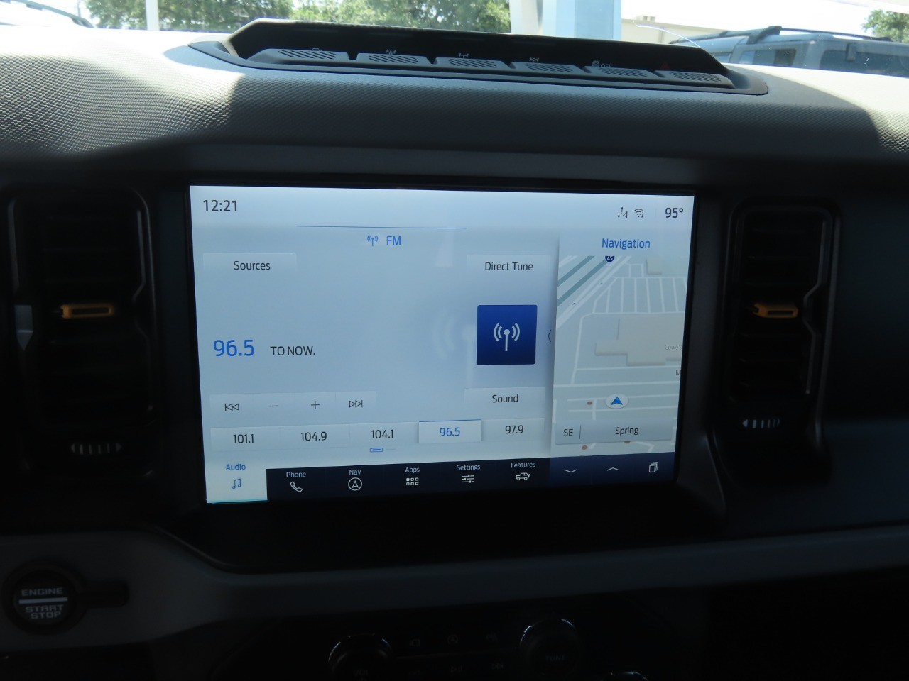 2023 Ford Bronco Badlands Oxford White at Planet Ford