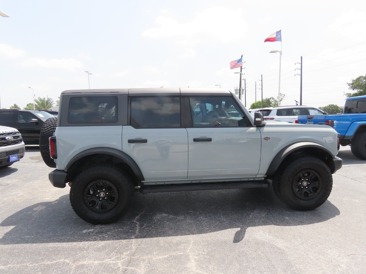 2023 Ford Bronco Wildtrak Cactus Gray at Planet Ford