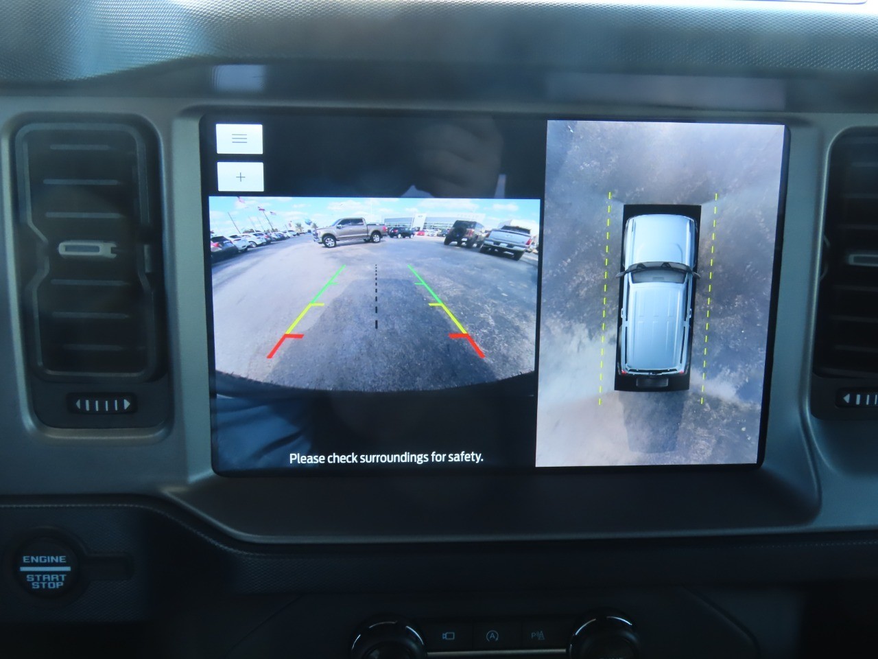 2023 Ford Bronco Outer Banks - 10