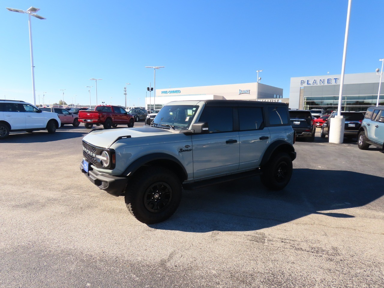 2022 Ford Bronco Wildtrak - 1