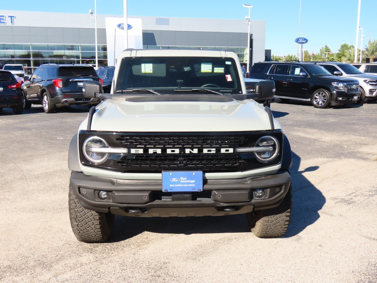 2022 Ford Bronco Wildtrak - 3