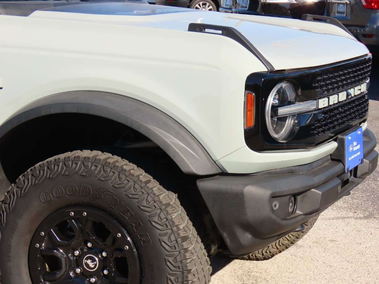 2022 Ford Bronco Wildtrak - 4