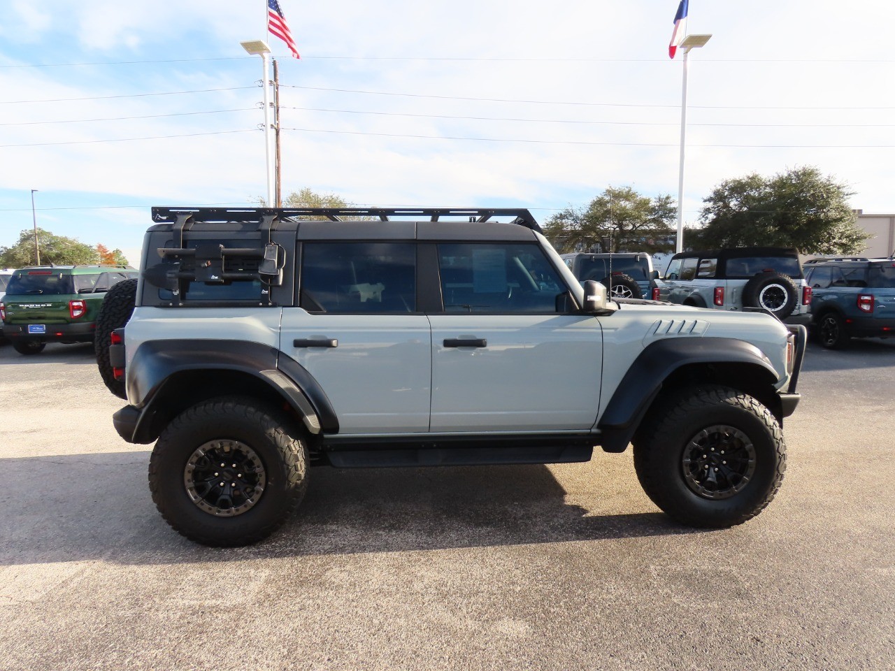 2022 Ford Bronco Raptor - 7