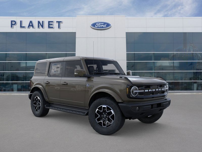 2025 Ford Bronco Outer Banks Marsh Gray at Planet Ford