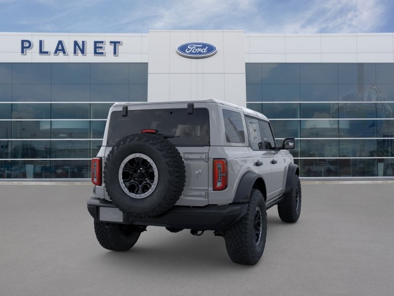2026 Ford Bronco Badlands Avalanche Gray at Planet Ford