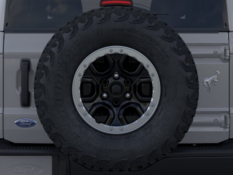 2026 Ford Bronco Badlands Avalanche Gray at Planet Ford