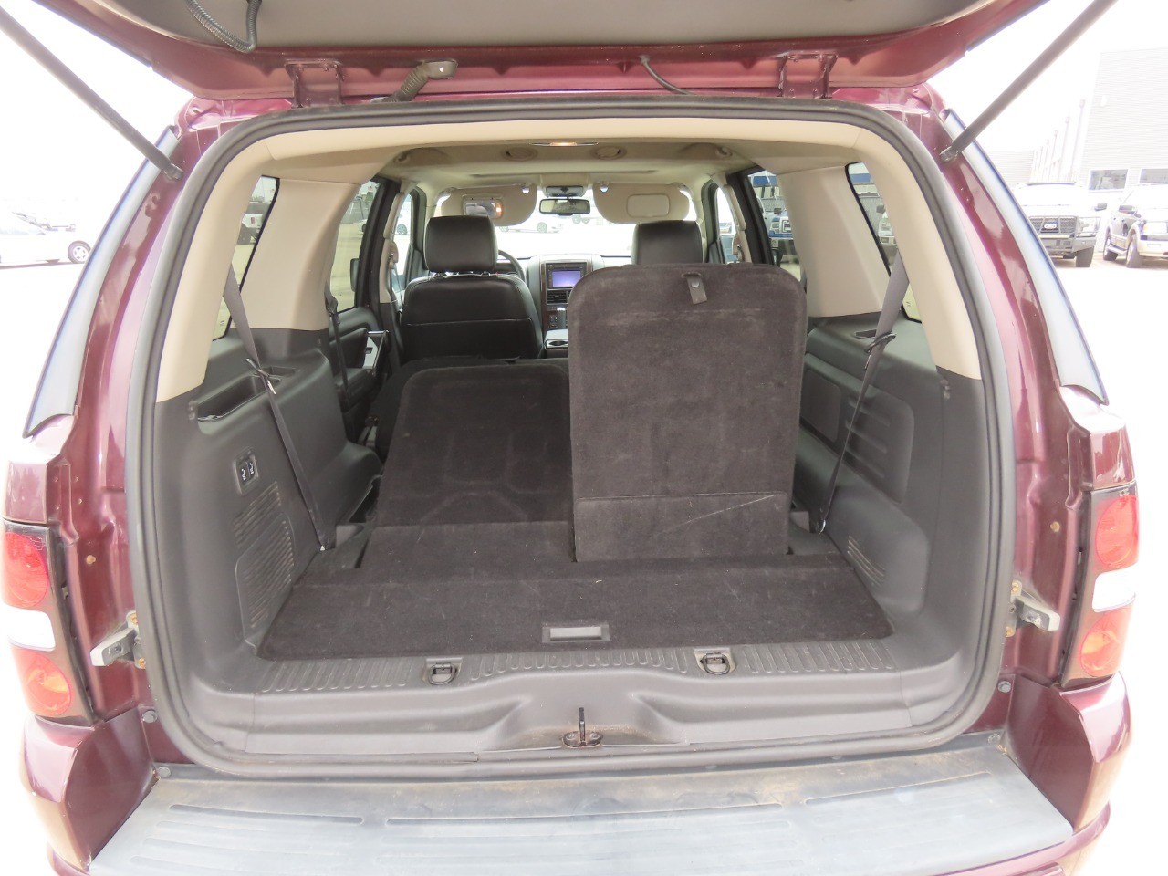 used 2006 Ford Explorer car, priced at $5,999