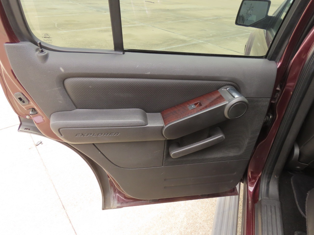 used 2006 Ford Explorer car, priced at $5,999