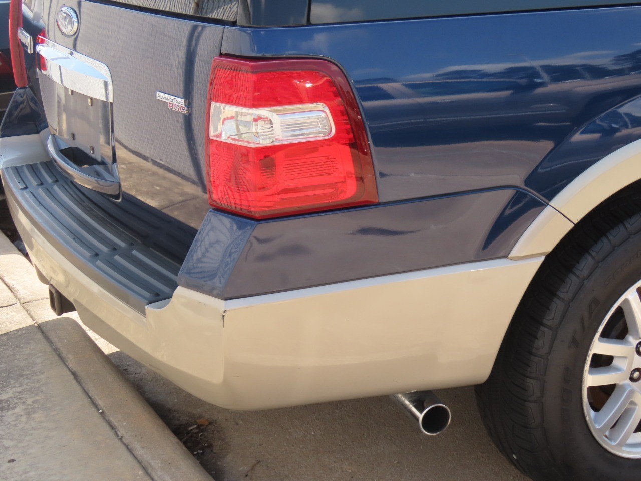 used 2008 Ford Expedition car, priced at $6,999