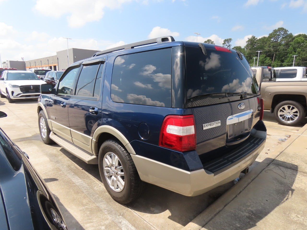 used 2008 Ford Expedition car, priced at $6,999