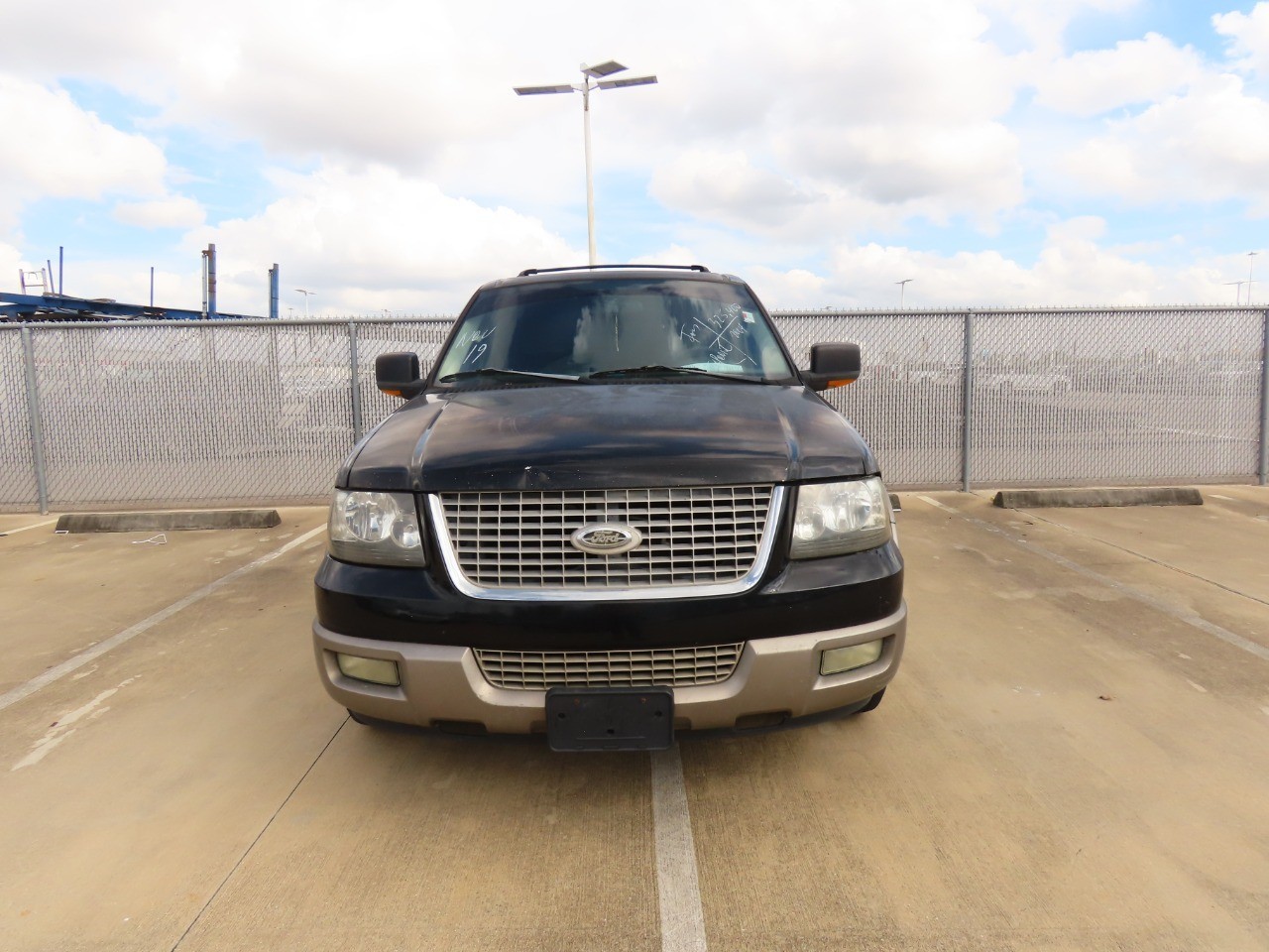 2004 Ford Expedition Eddie Bauer - 4