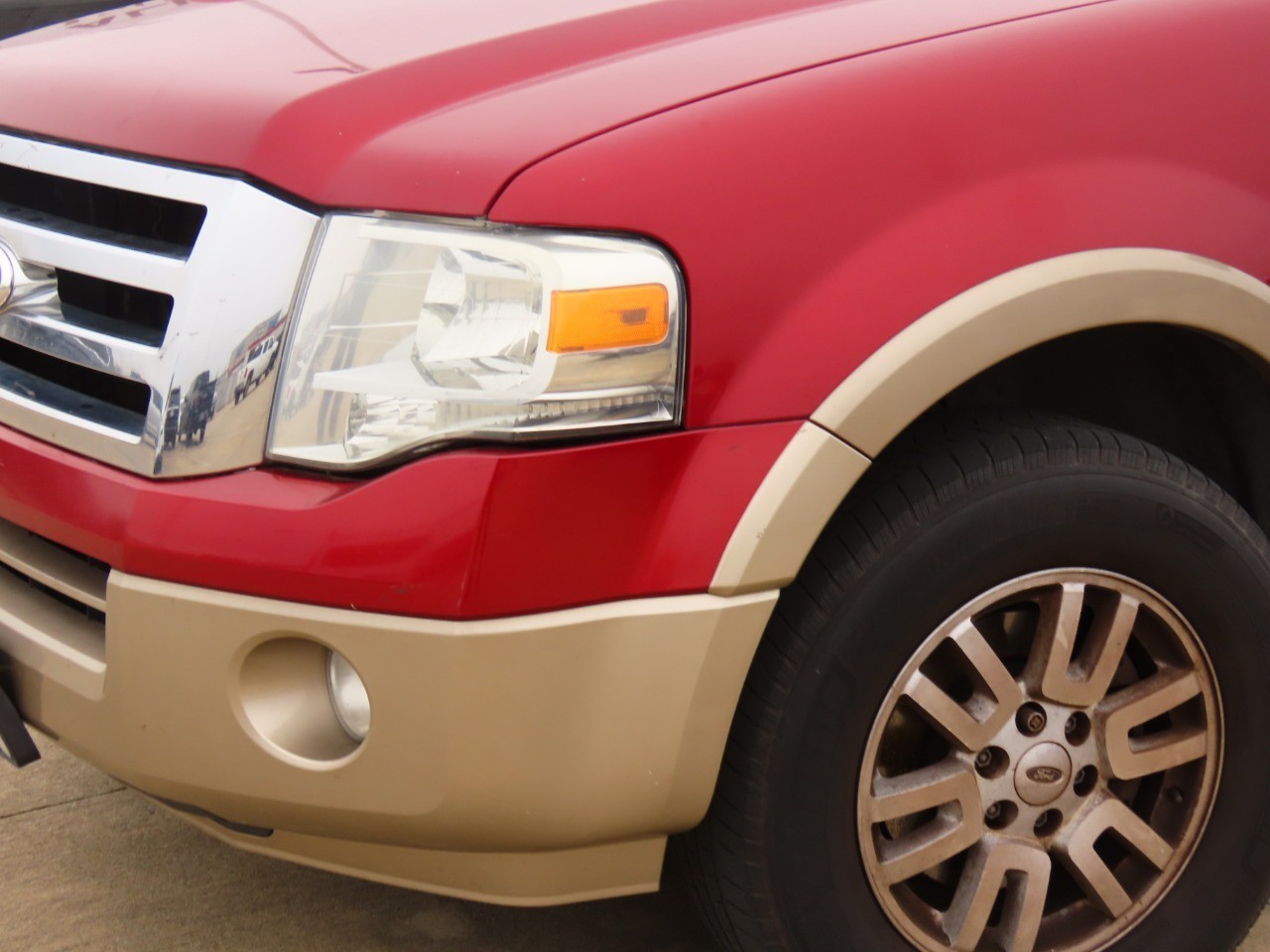 used 2014 Ford Expedition EL car, priced at $10,999