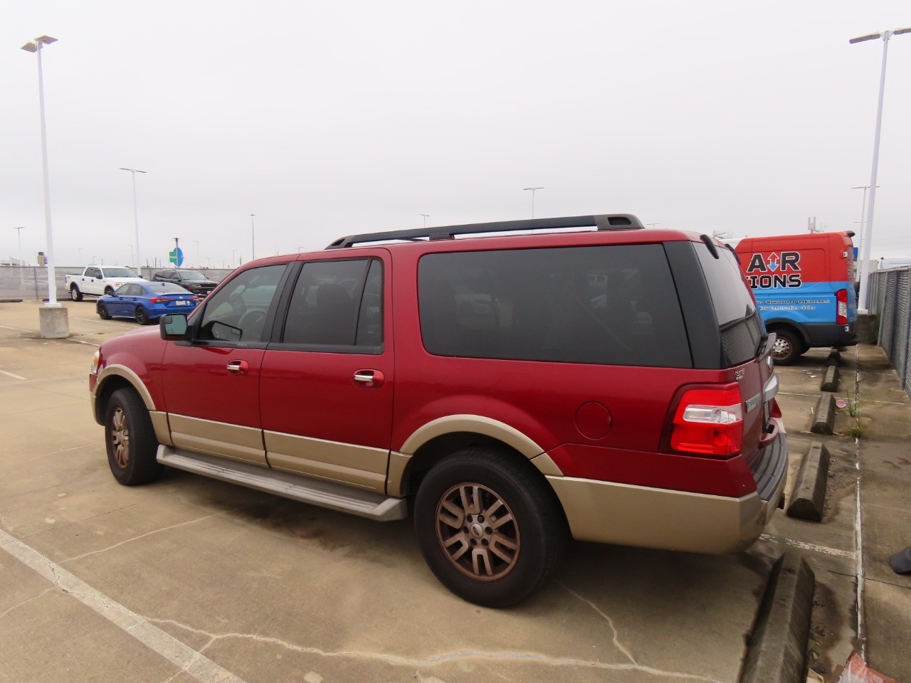 used 2014 Ford Expedition EL car, priced at $10,999