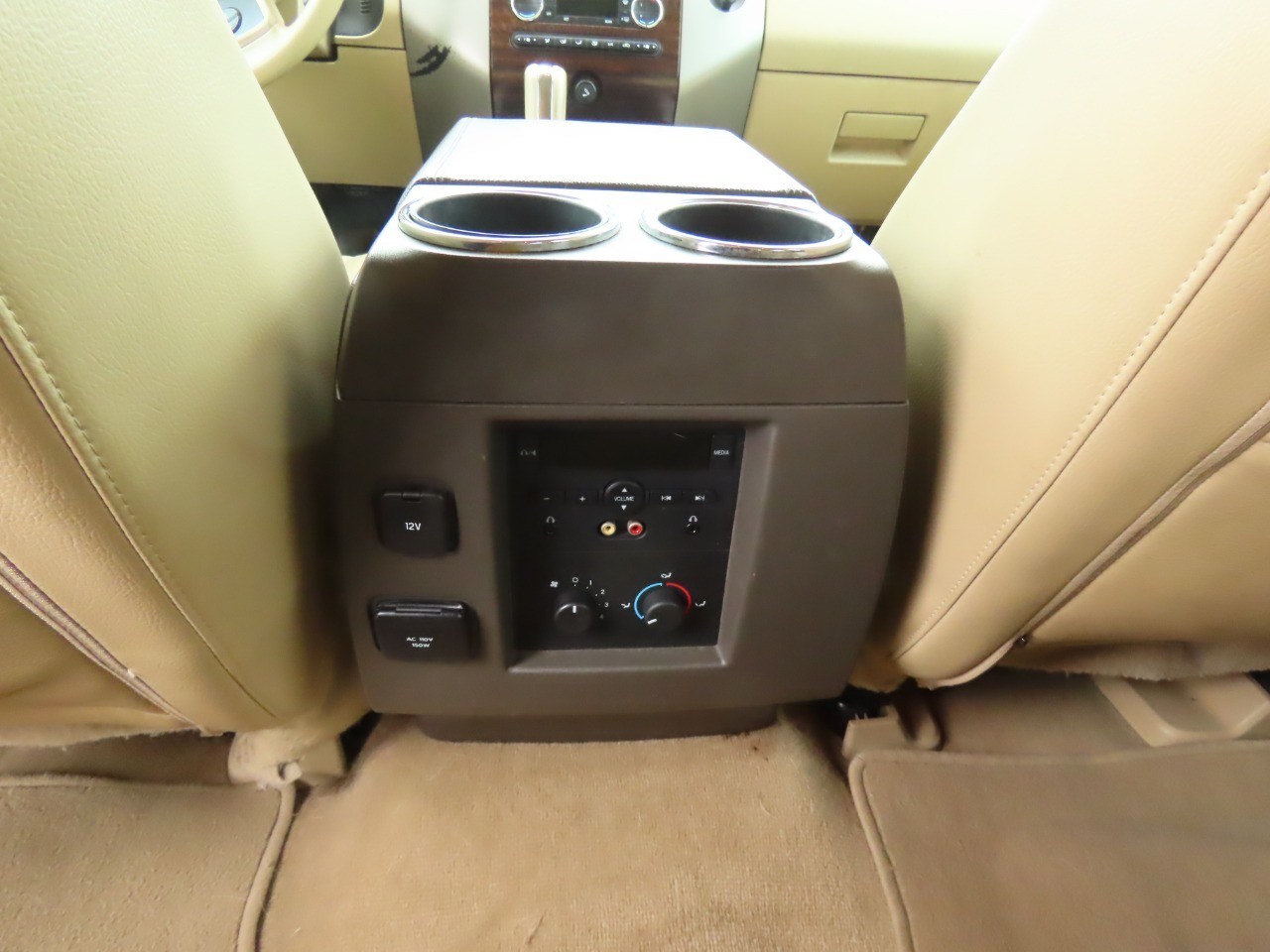 used 2014 Ford Expedition EL car, priced at $10,999