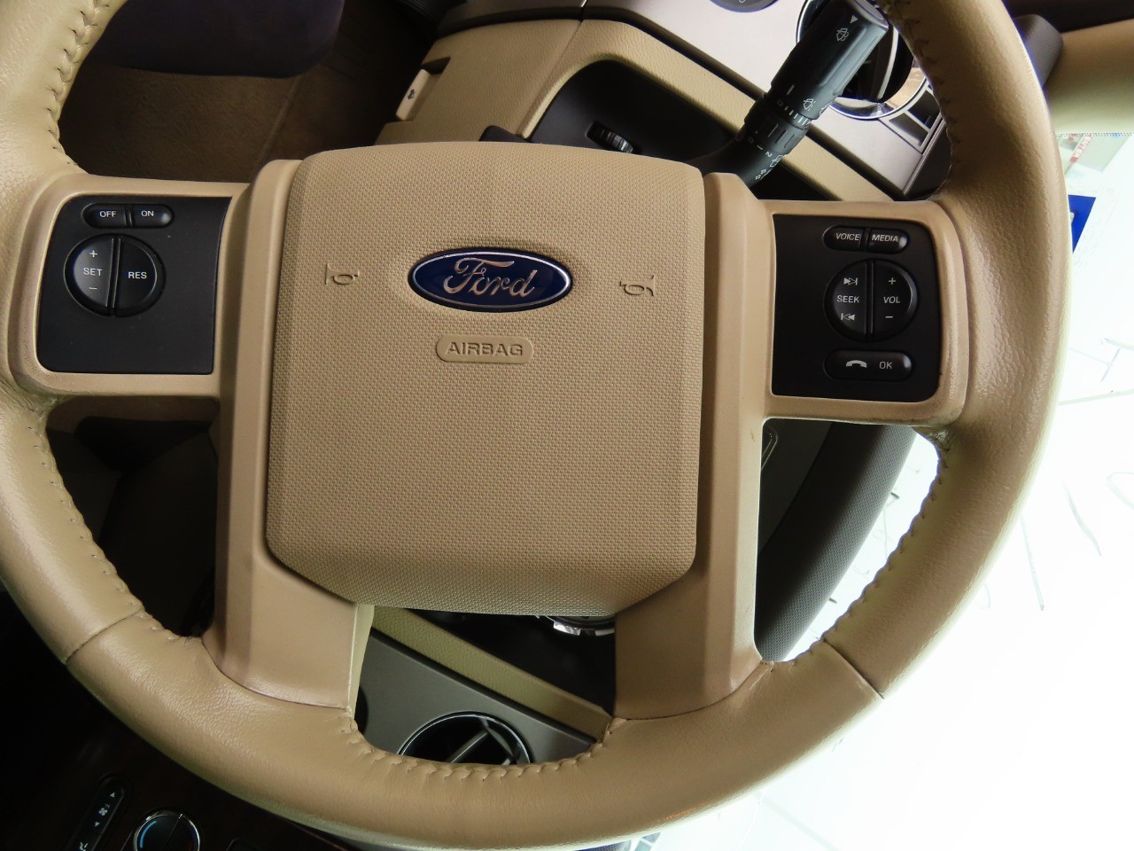 used 2014 Ford Expedition EL car, priced at $10,999