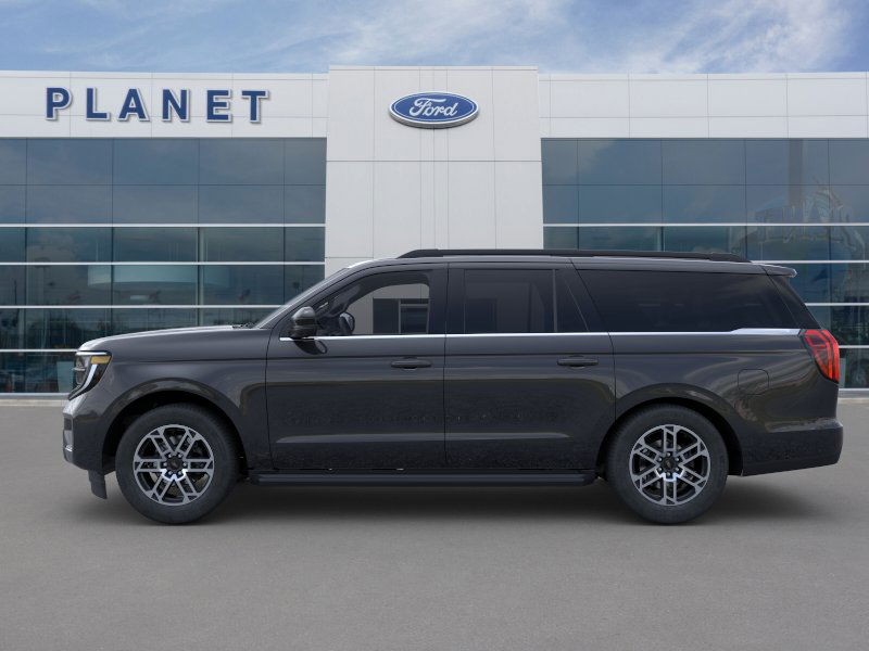2025 Ford Expedition Max Active 4x2 photo