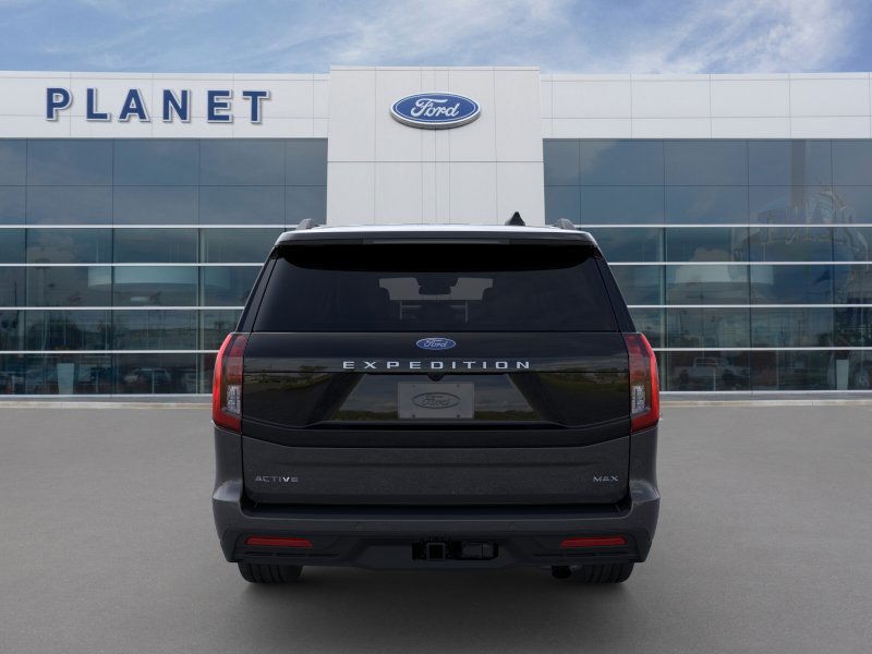 2025 Ford Expedition Max Active 4x2 photo